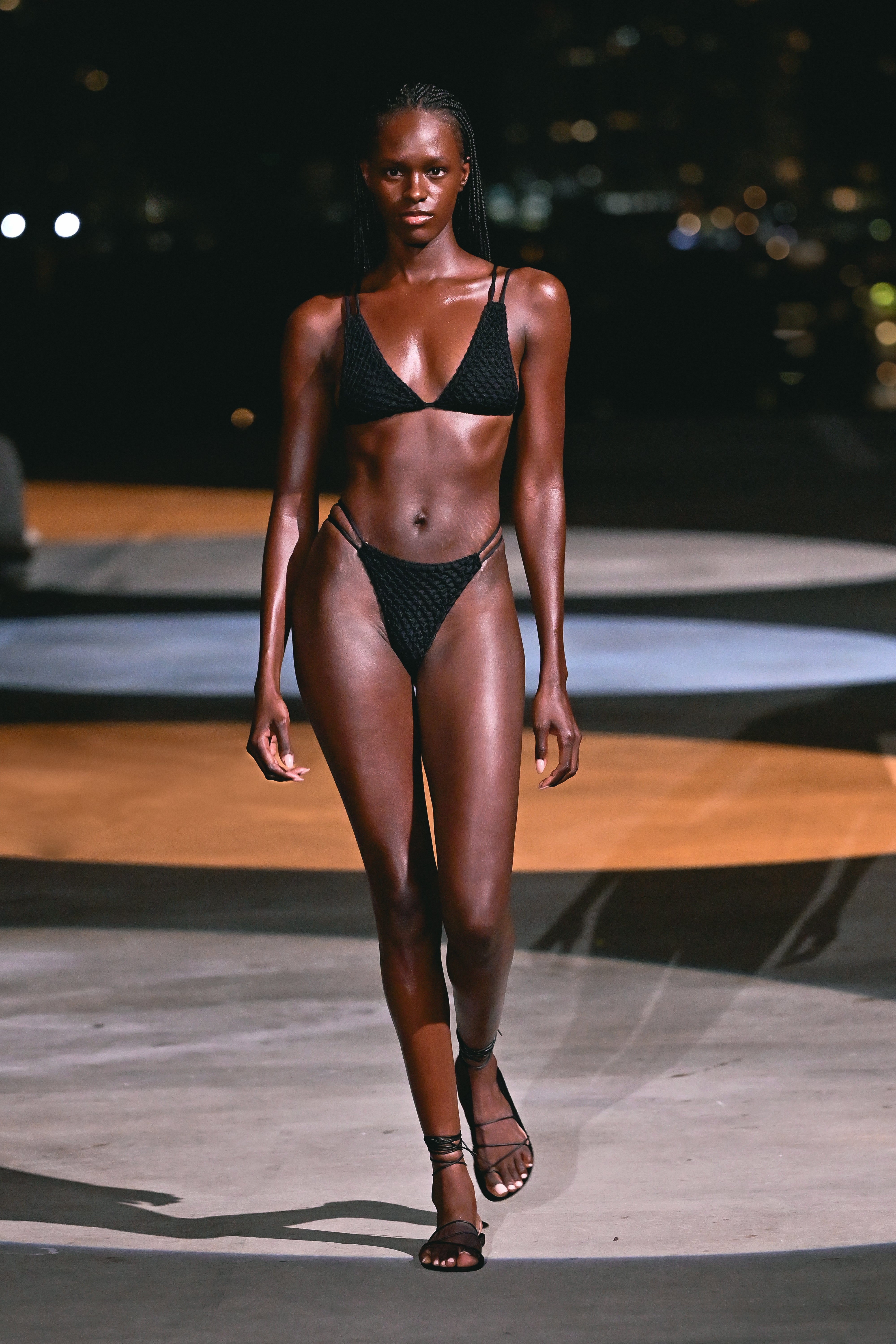 CROCHET TOP - RESORT 2026